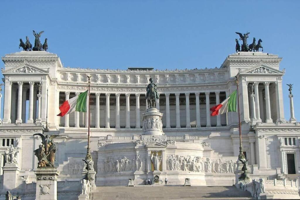 My Flat In Fontana Di Trevi Apartamento